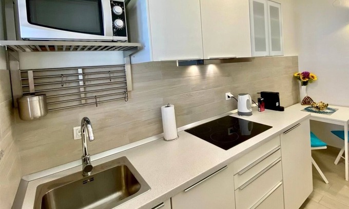 Ist Apartment | Studio flat with balcony Ist (AS-22436-a)