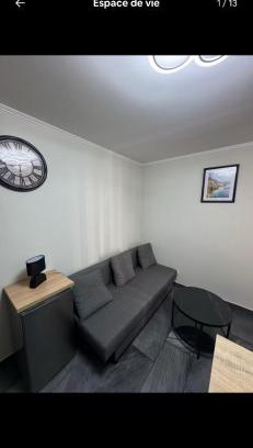 Chalon-sur-Saone Apartment | Studio