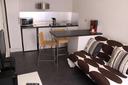 Comedie Apartment | Studio Molière