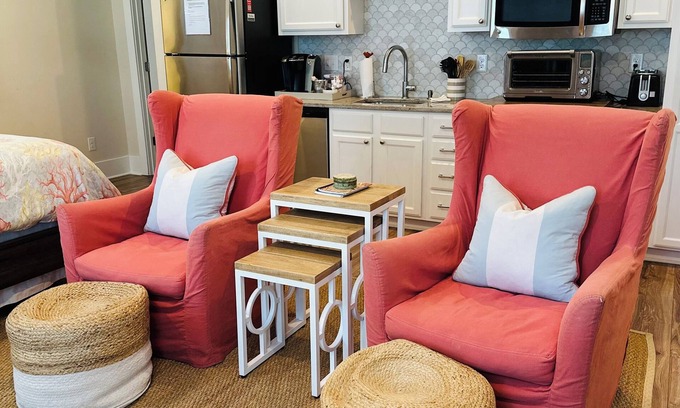 Charleston Apartment | Studio Near the Plantations