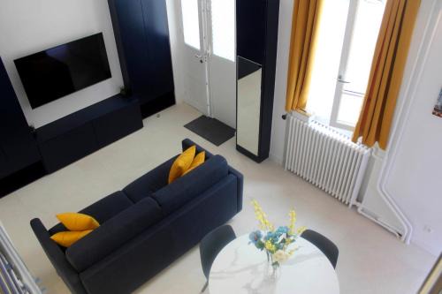 Jardin des plantes Apartment | studio parisien renovated - close to the Pantheon