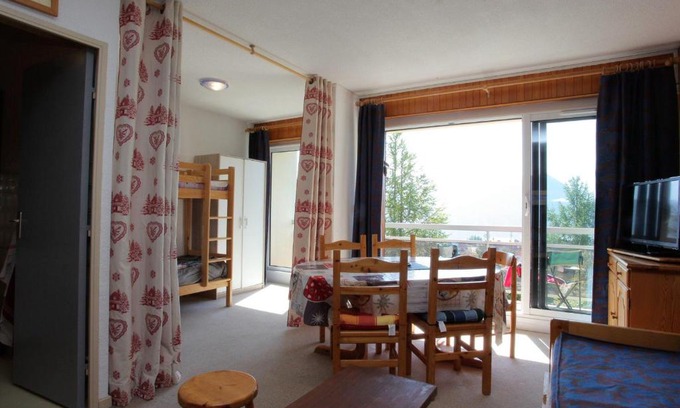La Toussuire Apartment | Studio pour 6 pers avec balcon sud à La Toussuire - FR-1-417-52