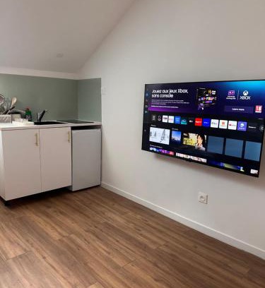 Perigueux Apartment | Studio urbain et fonctionnel