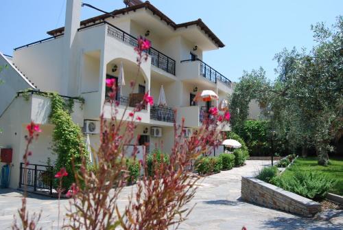 Chrisi Akti Hotel | Studios Estrella del mar