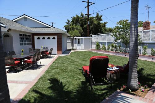 Northeast Anaheim House | Stunning 8 bedroom 6 bathroom Pool Home