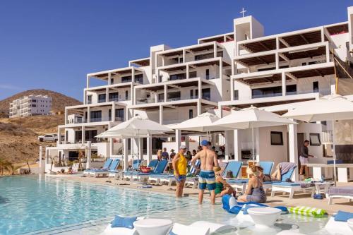 Cerritos Apartment | Stunning Beachfront Residence with Resort Perks