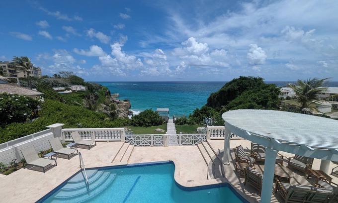 Diamond Valley Villa | Stunning Clifftop, Oceanfront Villa with Breathtaking Views