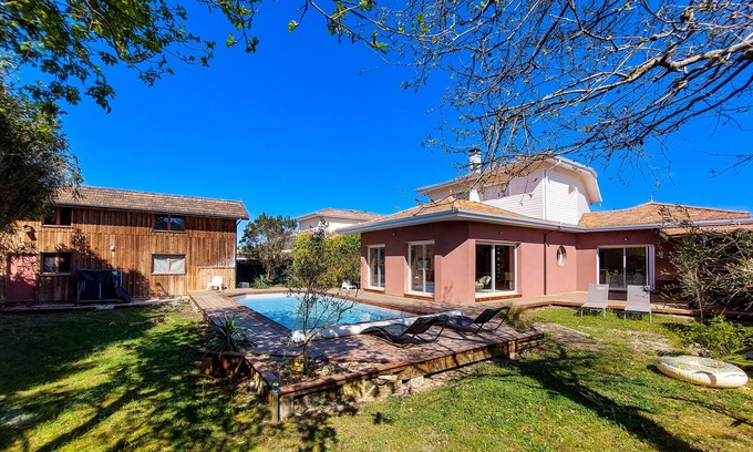 Ares Villa | Stunning contemporary 2,200 sq ft villa for 10 persons with swimming pool heated
