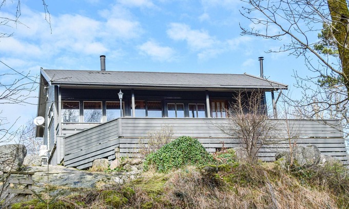 Mandal House | Stunning home in Mandal with WiFi