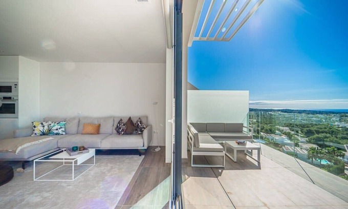 Lo Rufete Apartment | Stunning Penthouse Apartment in Las Colinas - LS18LC