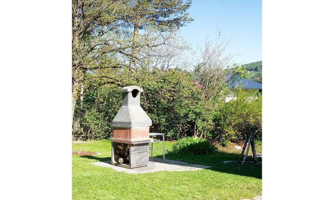 Sankt Martin am Grimming House | Stunning private villa for 10 guests with WIFI, TV, terrace, pets allowed and parking