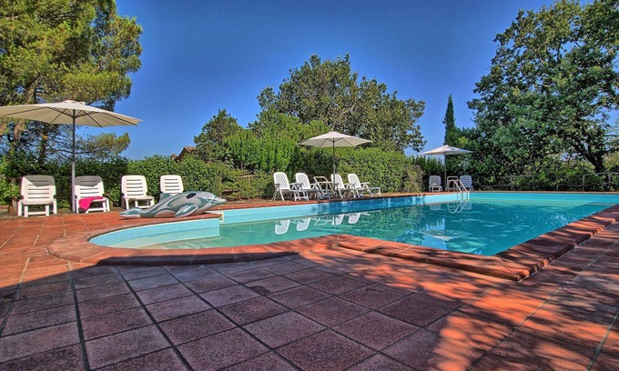 Bucine Villa | Stunning private villa for 17 people with private pool, WIFI, TV, veranda and panoramic view