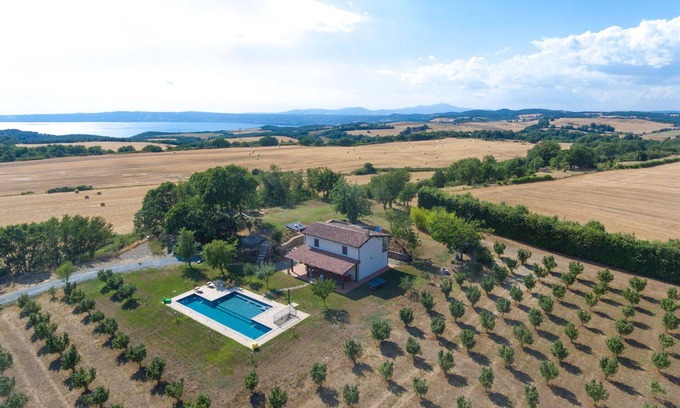 Bagnoregio Villa | Stunning private villa with A/C, WIFI, private pool, TV, patio, pets allowed and panoramic view
