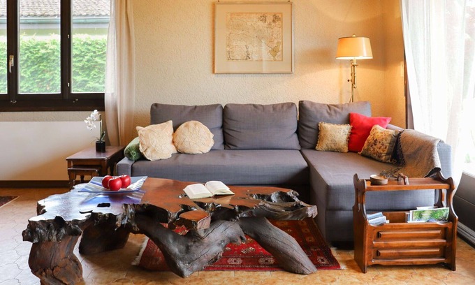 Bouveret House | Stunning private villa for 4 people with WIFI, TV and pets allowed