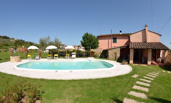 Cascine-La Croce Villa | Stunning private villa with A/C, WIFI, private pool, veranda and pets allowed, close to Lucca