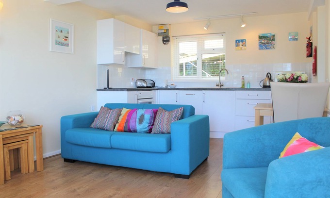 Seaton Apartment | Stunning Sea Views from this Cosy 1 Bedroom Single-Storey Apartment