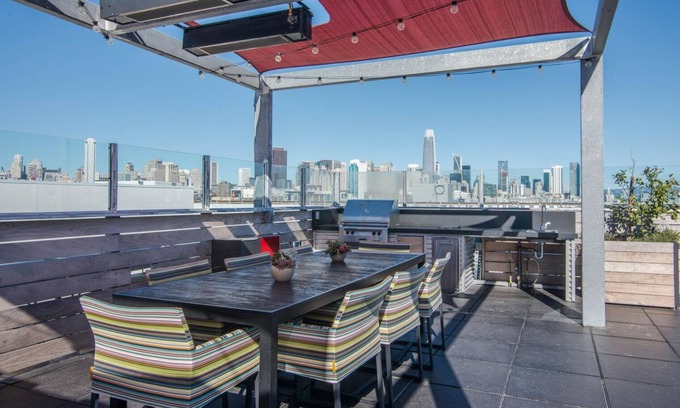 South of Market Apartment | Stunning SoMa 2BR w/BBQ + Gym + Patio near tech companies by Blueground