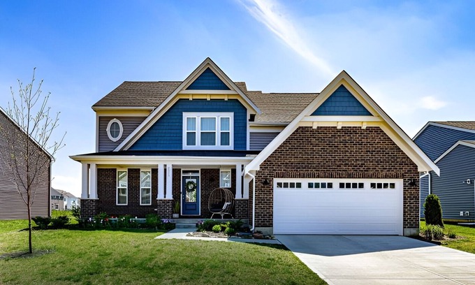 Huber Heights House | Stunning + Spacious Family-Friendly Retreat