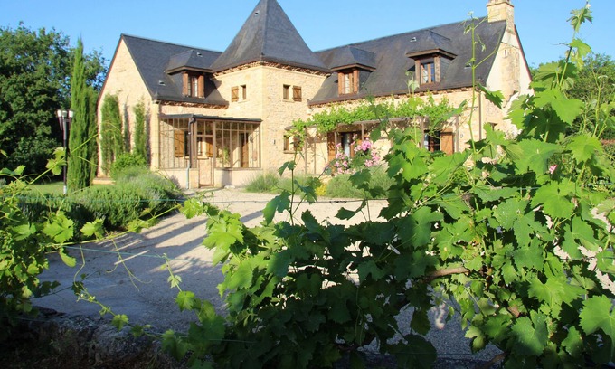 La Cassagne Villa | STUNNING STONE BUILT FAMILY FRIENDLY VILLA WITH SALT WATER HEATED POOL AND MORE!
