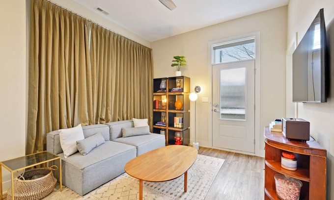 East Village Apartment | Stunning Suite 3 @ Hotel Nemo Downtown