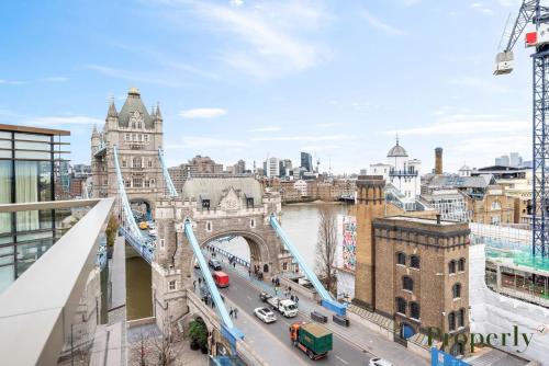 Riverside Apartment | Stunning Views of Tower Bridge - Unforgetable Stay Luxury Flat