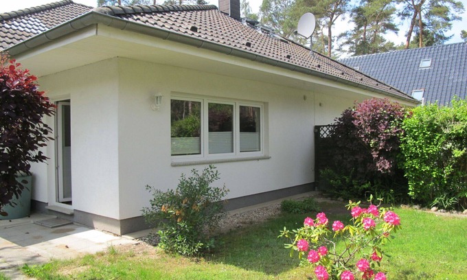 Lubmin House | Stunning villa for 4 people with WIFI, TV and patio