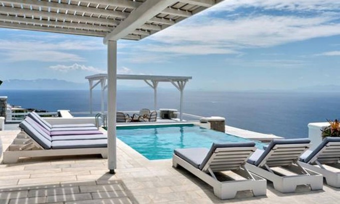Paraga Villa | Stunning Villa With Panoramic View