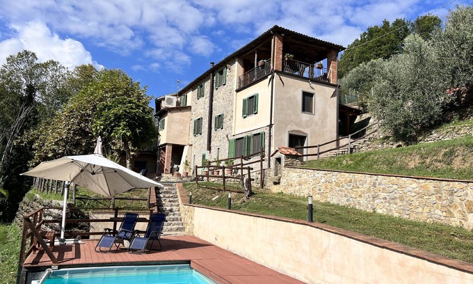 Mologno Villa | Stunning villa with private pool, panoramic views, walk to medieval village