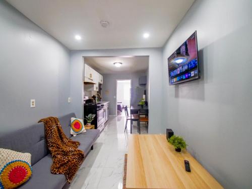 The Heights Apartment | Style and Comfort - 2BR apt near New York City