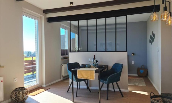 Karolinenkoog Apartment | Stylische Wohnung mit Weitblick und großem Balkon
