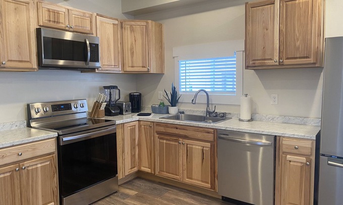 Morgan Apartment | Stylish 2 BD/1 BTH with private patio & central to ski resorts!