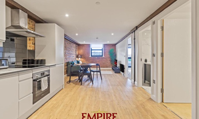 Burton on Trent Apartment | Stylish 2 Bed Apartment Burton On Trent