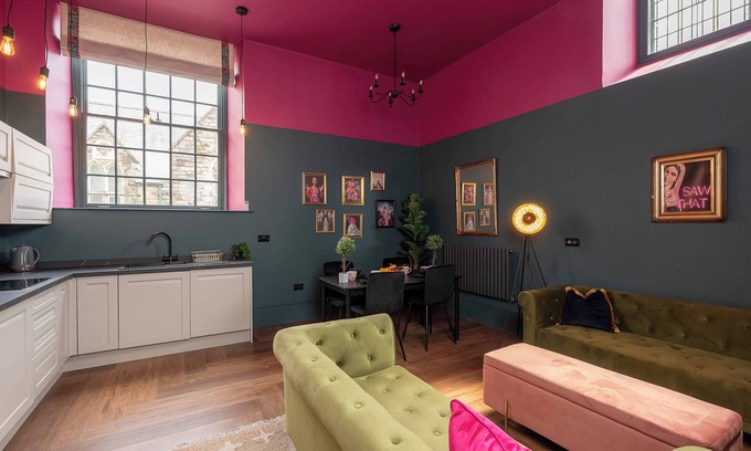 Barnard Castle Apartment | Stylish 2-Bedroom Chapel Apartment