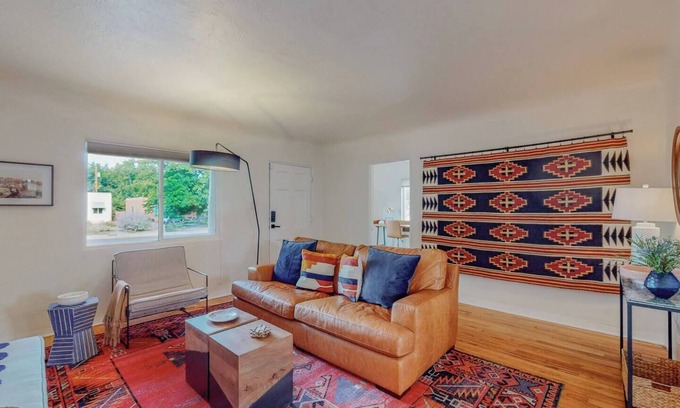 Fair West House | Stylish 2bd/1ba + Office & Yard