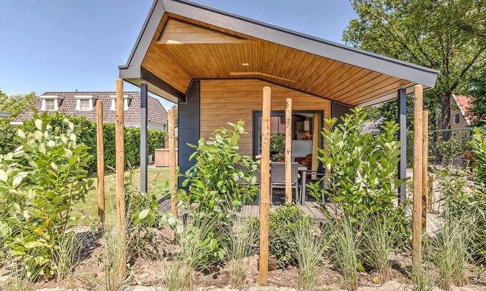 Kaatsheuvel House | Stylish bungalow with wellness