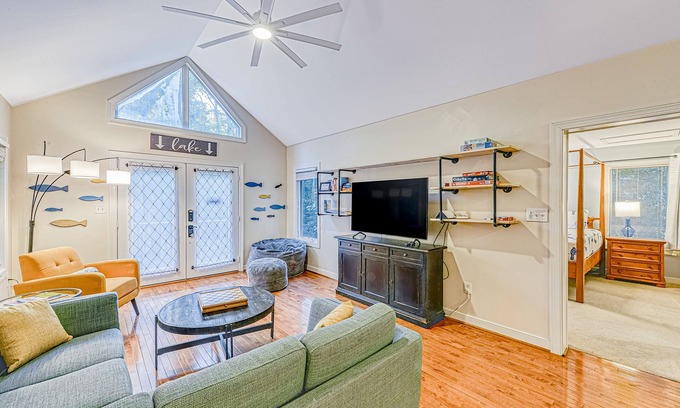 Bumpass House | Stylish dog-friendly gem with kayaks, bikes, deck, firepit, private beach & dock