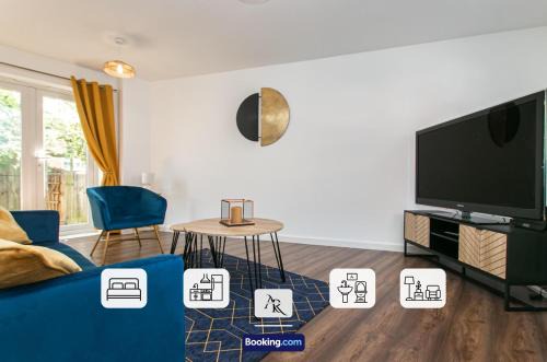 Colchester Apartment | Stylish House By AR Properties Short Lets & Serviced Accommodation Colchester