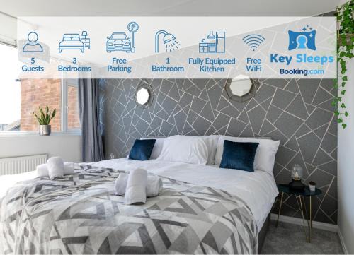 Wyken Apartment | Stylish House & Work and Leisure inc FREE Parking & BHX Airport