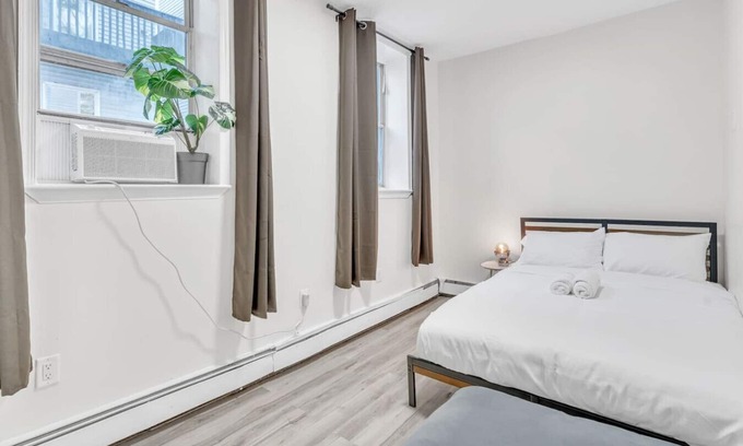 Hackensack River Waterfront Apartment | Stylish Jersey City Stay –Perfect for NYC Trips!