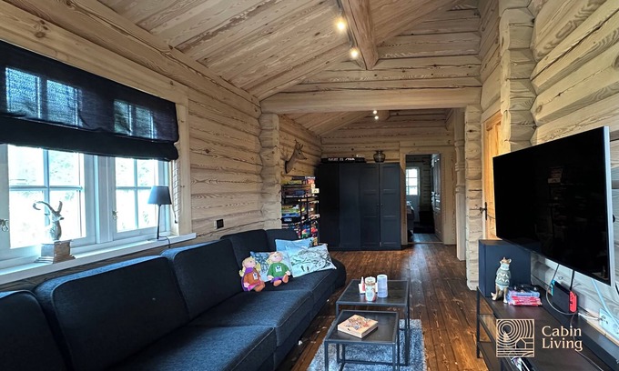 Hafjell Cabin | Stylish log cabin in Hafjell w/view & sauna