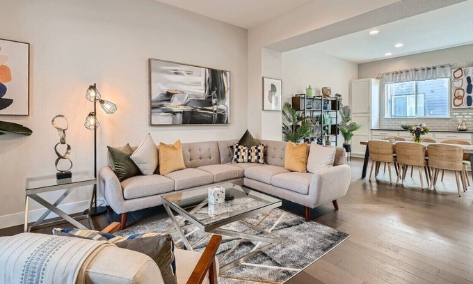 Bel Aire House | Stylish & Spacious Pet-Friendly Home 10 Mins to Downtown w/Garage & EV Charger!