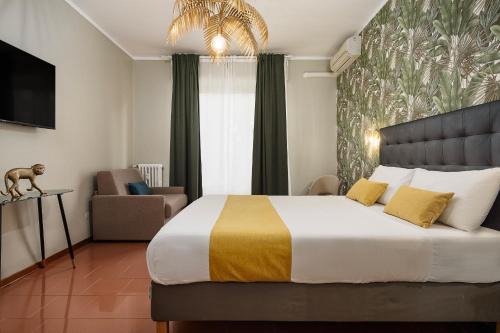 Tre Torri Apartment | Stylish two-Bedroom apartment near Fiera Milano exhibition area just minutes from Wagner Metro Station Red Line M1