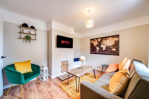 Colchester House | Stylish Victorian house, close to City Centre