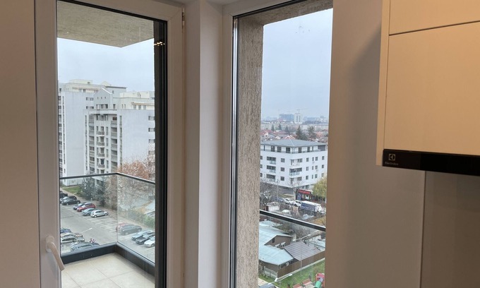 Militari House | Stylish Westpark2 Residence LakeView W8