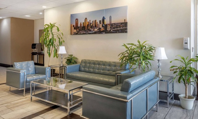 Gainesville Hotel | Suburban Studios Gainesville