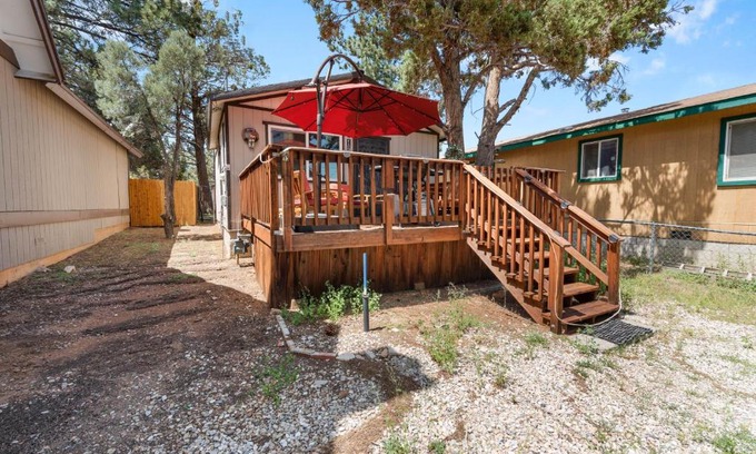 Sugarloaf House | Sugar Shack by Big Bear Cool Cabins