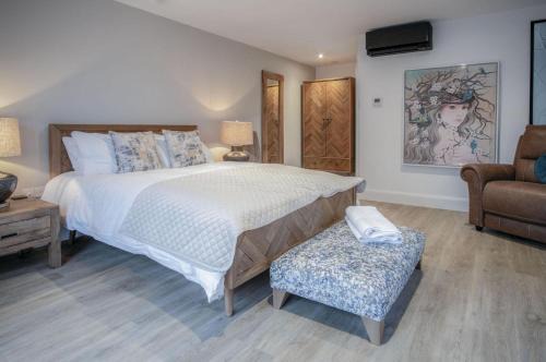 Pen-y-cae Apartment | Suite 1 - Sleeping Giant Hotel - Pen Y Cae Inn