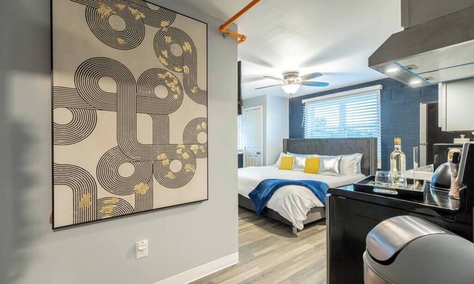 Rock Spring Apartment | Suite 212 - Exhale at Rock Spring Resort