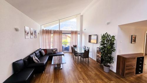 Brienz Apartment | SUITE