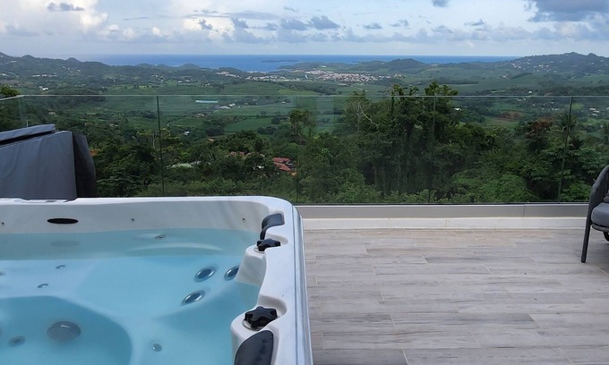 Le Francois Apartment | Suite Soleil, vue Mer Spa